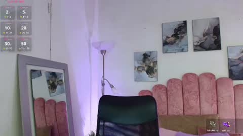 Snapshot of allison_dubois chatting on 07/01/26, 06:04 allison_dubois online show from 07/01/26, 06:04