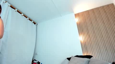 allison_fosther online show from 10/01/25, 03:01