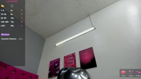 Snapshot of allison_garcia chatting on 10/02/25, 07:10 ALLISON online show from 10/02/25, 07:10