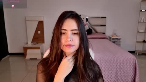 Snapshot of allisonpalmer chatting on 09/21/25, 02:19 Allison Palmer online show from 09/21/25, 02:19