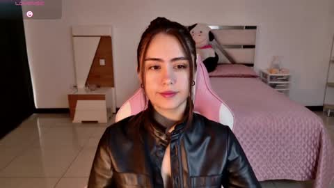 Snapshot of allisonpalmer chatting on 09/28/25, 02:22 Allison Palmer online show from 09/28/25, 02:22