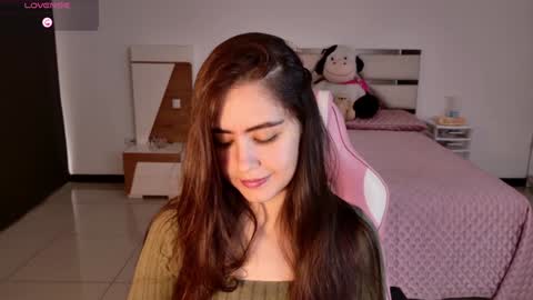 Snapshot of allisonpalmer chatting on 10/15/25, 01:00 Allison Palmer online show from 10/15/25, 01:00