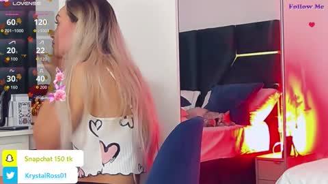 Snapshot of allisonsweetie chatting on 10/31/25, 09:10 AllisonSweetie online show from 10/31/25, 09:10