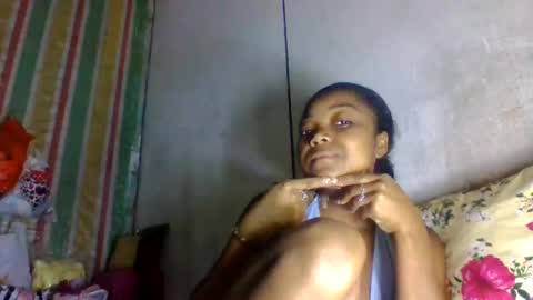 allizida01 online show from 05/24/26, 02:11