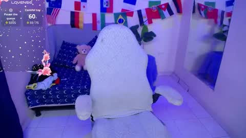 Snapshot of alloy_tiny chatting on 06/12/26, 06:40 alloy_tiny online show from 06/12/26, 06:40
