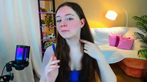 alluringeyess online show from 09/24/25, 12:08