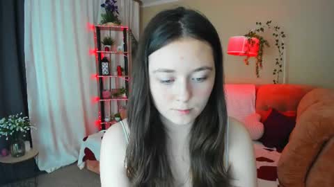 alluringeyess online show from 07/02/26, 12:22