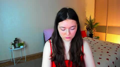 alluringeyess online show from 07/07/26, 06:47
