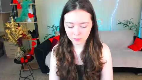 alluringeyess online show from 07/18/26, 09:13