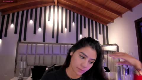 Snapshot of allyjensen chatting on 11/06/25, 10:05 Alisson online show from 11/06/25, 10:05