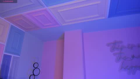 Snapshot of allyjensen chatting on 12/03/25, 10:13 Alisson online show from 12/03/25, 10:13