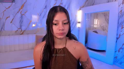 Snapshot of allyjensen chatting on 12/20/25, 10:22 Alisson online show from 12/20/25, 10:22