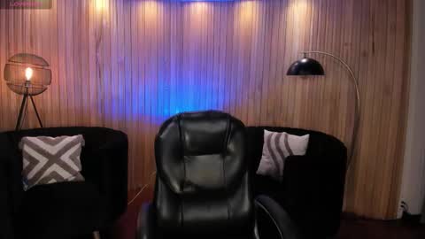 Snapshot of allyjensen chatting on 02/26/26, 10:25 Alisson online show from 02/26/26, 10:25
