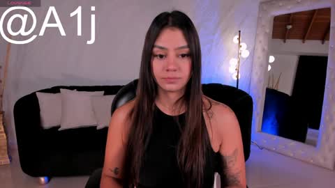 Snapshot of allyjensen chatting on 05/18/26, 10:21 Alisson online show from 05/18/26, 10:21