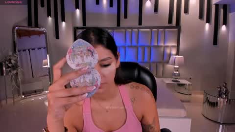 Snapshot of allyjensen chatting on 06/04/26, 10:32 Alisson online show from 06/04/26, 10:32