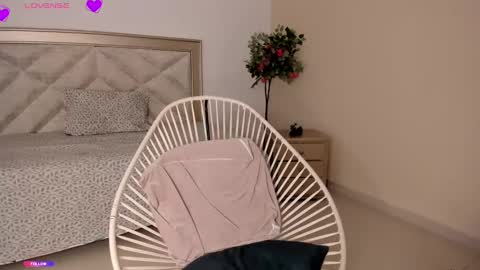 Allyson 3 online show from 01/11/25, 07:16