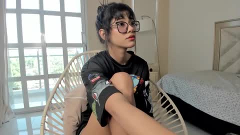 Allyson 3 online show from 01/13/25, 07:10