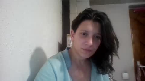 Snapshot of alma_amy chatting on 12/01/24, 07:47 Alma online show from 12/01/24, 07:47