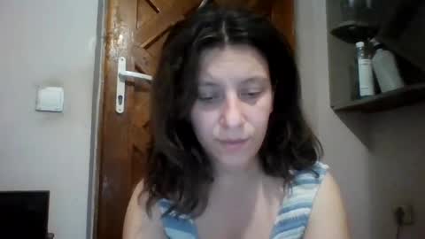 Snapshot of alma_amy chatting on 12/08/24, 09:52 Alma online show from 12/08/24, 09:52