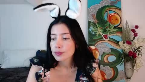Snapshot of alma_art_ chatting on 04/06/26, 10:00 alma_art_ online show from 04/06/26, 10:00