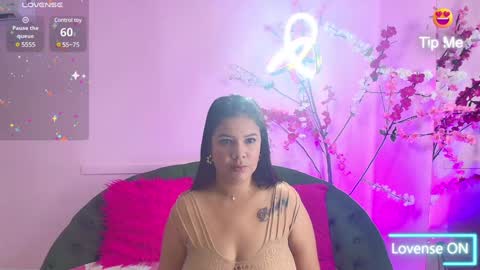 ALMENDRAEVANS online show from 01/21/25, 12:07