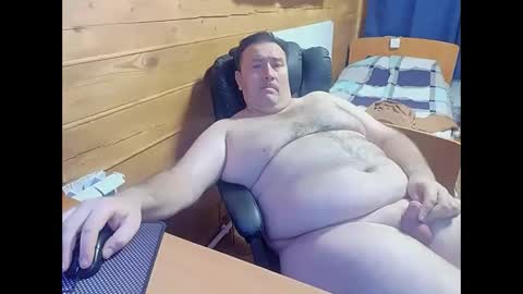 Snapshot of almirsex chatting on 11/10/25, 09:52 almirsex online show from 11/10/25, 09:52