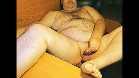 Snapshot of almirsex chatting on 11/18/25, 02:17 almirsex online show from 11/18/25, 02:17