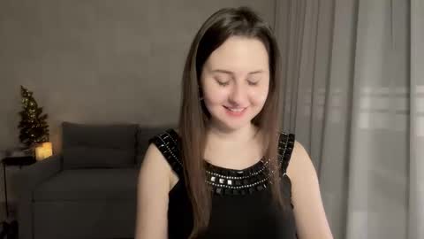 Snapshot of almostinnocent_ chatting on 11/29/25, 10:46 Anna online show from 11/29/25, 10:46