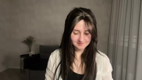 Anna online show from 05/09/26, 08:47