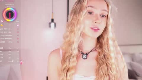 Lia online show from 06/05/26, 03:13