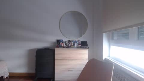 Snapshot of alogenotwink chatting on 04/07/26, 12:05 STEPHAN online show from 04/07/26, 12:05