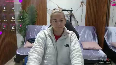 alonddra_tay online show from 07/24/26, 11:52