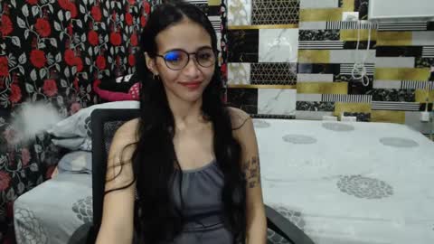 Alondra  online show from 01/18/25, 02:23