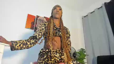 alondra online show from 07/21/26, 01:19