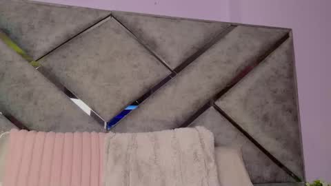 Alondra online show from 06/04/26, 11:38