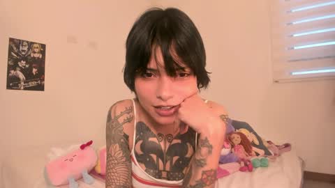 Snapshot of alone_together_ chatting on 12/05/24, 10:45 luca or garu D online show from 12/05/24, 10:45