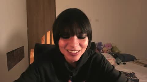 Snapshot of alone_together_ chatting on 01/22/25, 08:49 luca or garu D online show from 01/22/25, 08:49