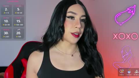 Snapshot of alonehazel chatting on 10/26/25, 05:13 Hazel Bowie online show from 10/26/25, 05:13