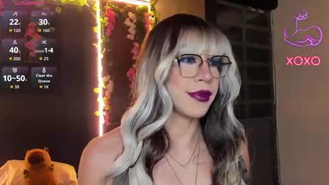 Hazel Bowie online show from 07/25/26, 11:13