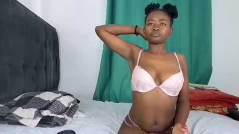 Snapshot of alotta_titties chatting on 06/13/26, 08:12 alotta_titties online show from 06/13/26, 08:12
