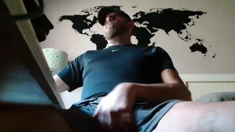 ALPH4BETO online show from 10/11/25, 08:29