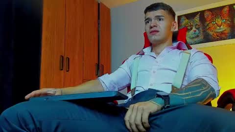 alpha_dominus_ online show from 09/20/25, 04:13