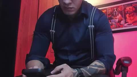 alpha_dominus_ online show from 12/17/25, 04:18