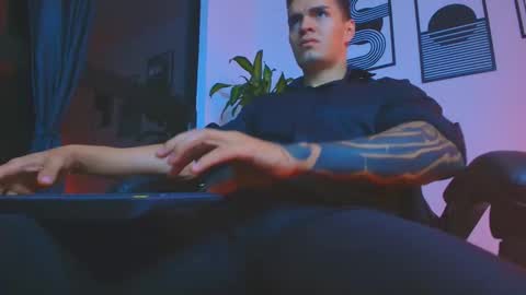 alpha_dominus_ online show from 05/26/26, 04:19