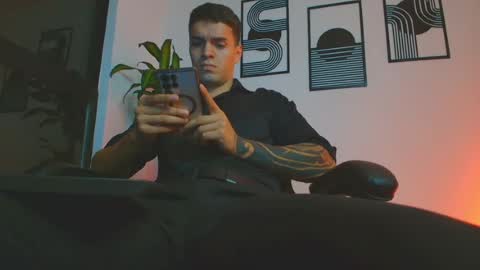 alpha_dominus_ online show from 06/14/26, 06:37