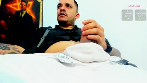 Snapshot of alpha_paganni chatting on 05/04/26, 08:16 alpha paganni online show from 05/04/26, 08:16