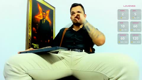 Snapshot of alpha_paganni chatting on 05/19/26, 05:25 alpha paganni online show from 05/19/26, 05:25