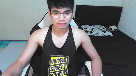 Snapshot of alpha_rider chatting on 10/29/25, 06:48 Angelo online show from 10/29/25, 06:48