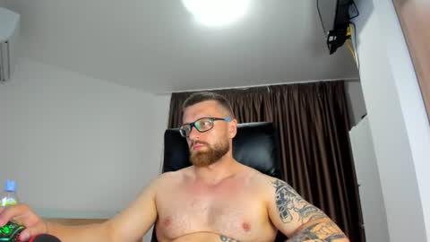 Alphaalexxx Lets reach Me 100 thumbs up online show from 07/11/26, 07:05