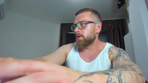Alphaalexxx Lets reach Me 100 thumbs up online show from 07/28/26, 08:52